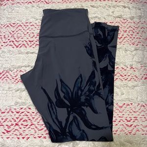 Botanical Lululemon Align 28" Leggings
